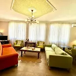 Paula\'S Apartment