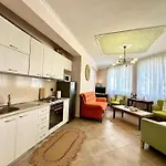 Paula\'S Apartment