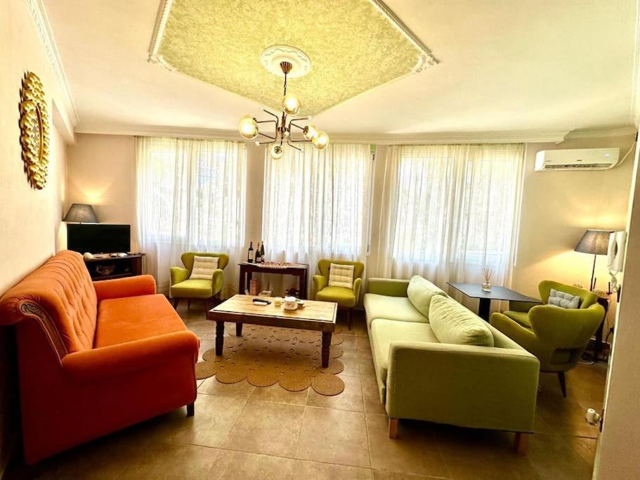 Paula's Apartament Wlora